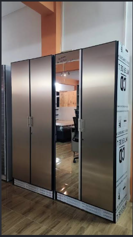 Modern aluminum wardrobe